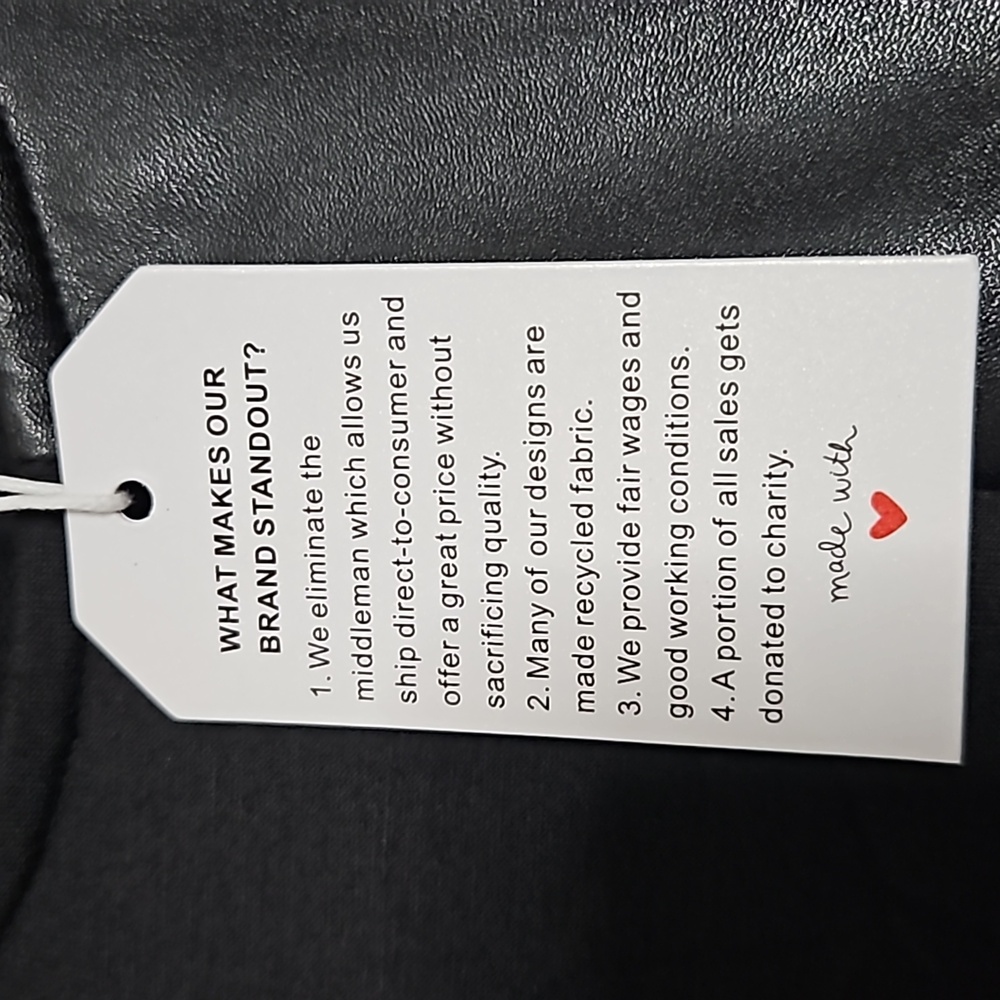 Small Made with ❤️ - Picture 4 of 6